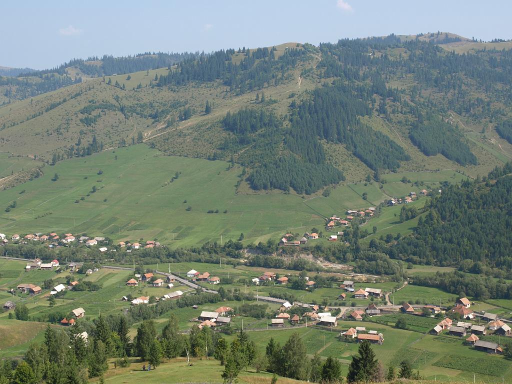 Erdély_2008_135.jpg - a Gyimesi táj.