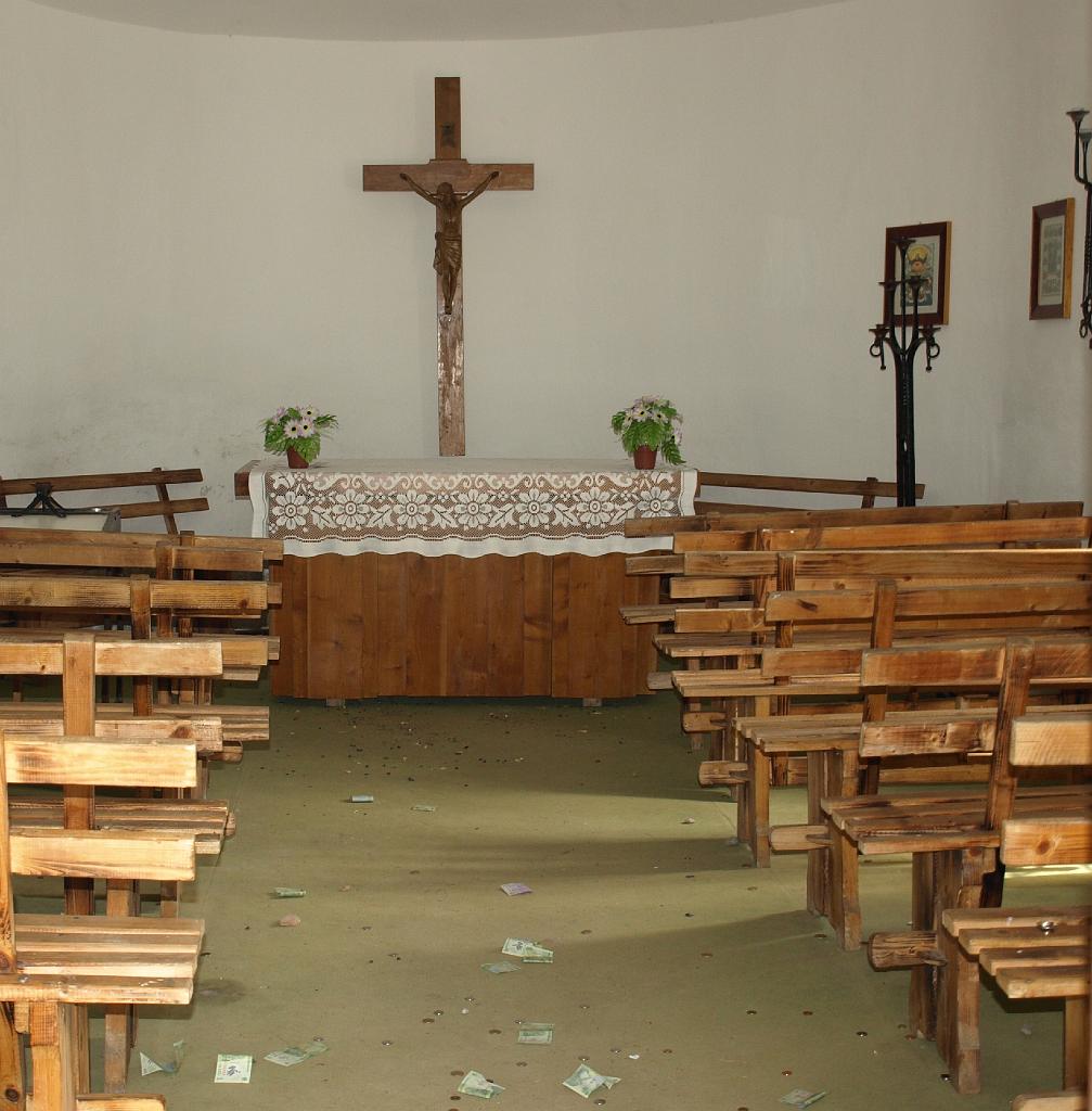 Erdély_2008_255.jpg - a kápolna belülről.