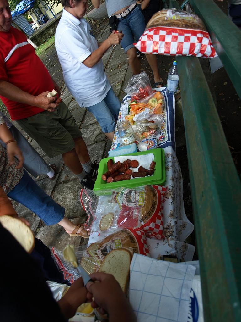 Erdély_2008_321.jpg - most Szovátán kajálunk.