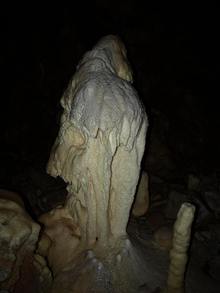 p7261298.jpg - cseppkövek a barlangban.