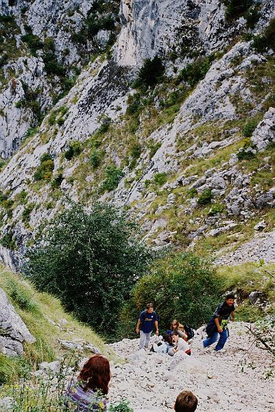 Erdély_2004_7.JPG - hamarosan a csúcson leszünk.