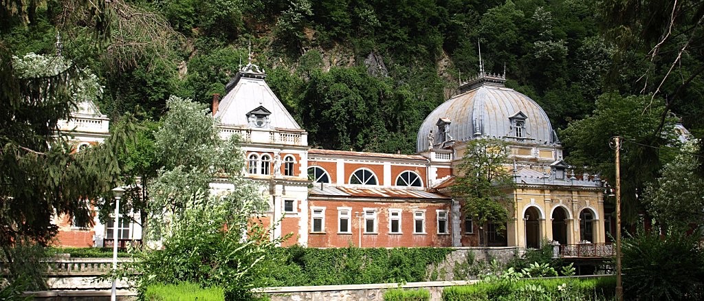 187.JPG - Még romjaiban is fennséges fürdő!