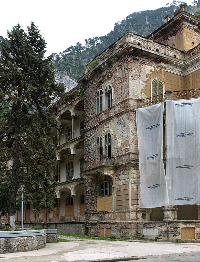 213.JPG - Tatarozás.