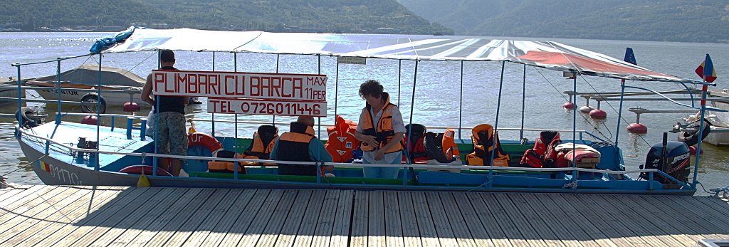 235.JPG - A kis hajó.